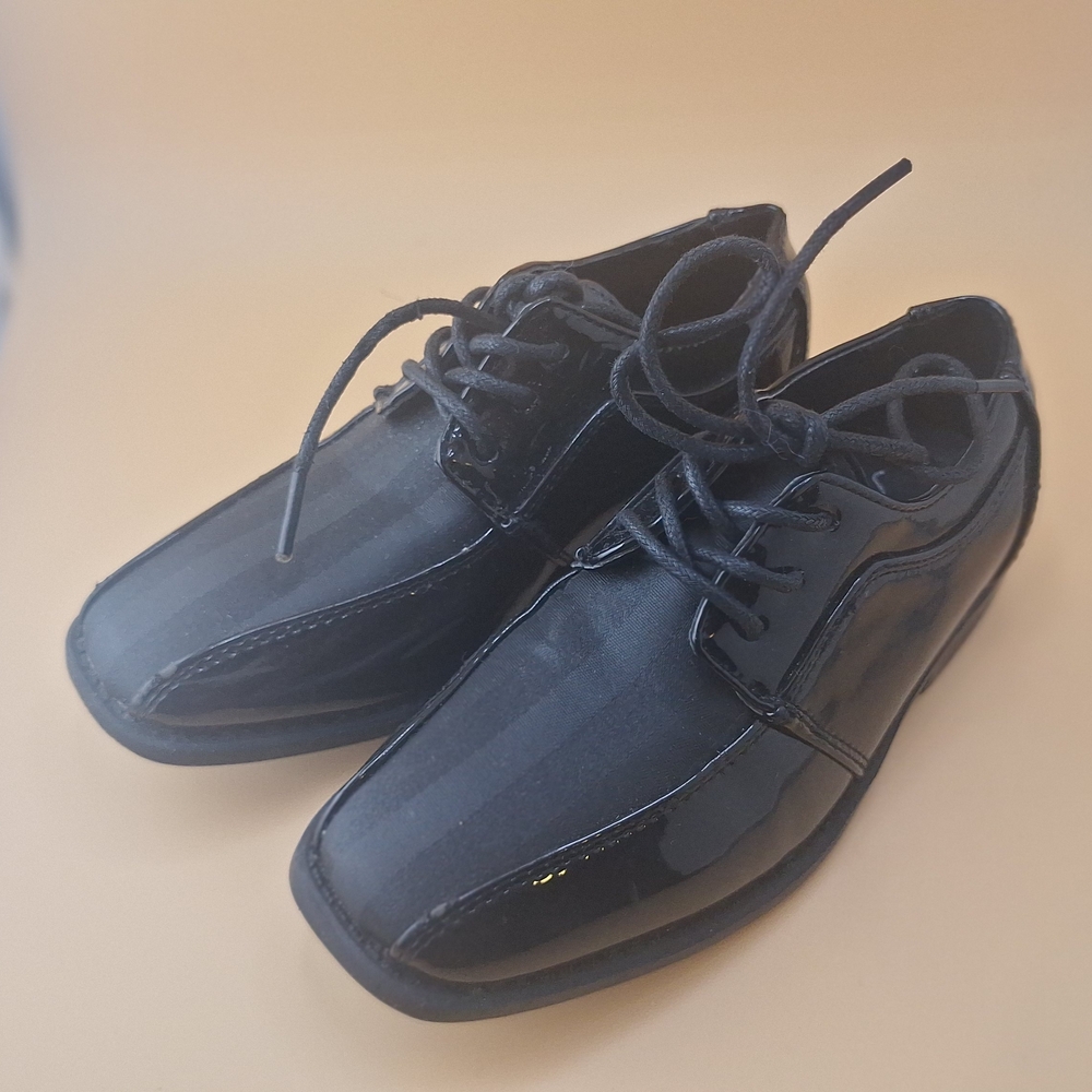 Boys Size 12 Dress Shoe, Worn Once Felipe Stefano Brand